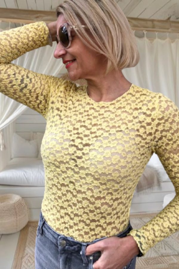 EVITA rugalmas CSIPKE FELSŐ